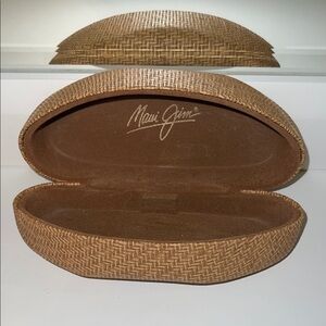 Maui Jim Tan Woven Sunglasses Case